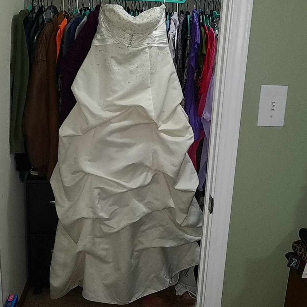 Wedding/prom dress
